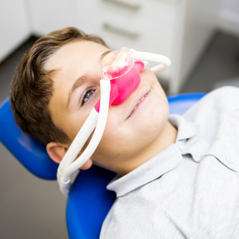 Servoce-nitrous-oxide-sedation